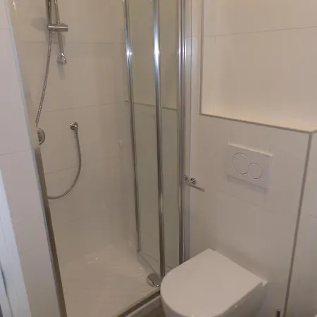 펜션 Ferienhaus Fuer 9 Personen Ca 100 Qm In Bibione, Adriakueste Italien Und Umgebung