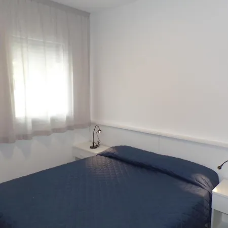 Ferienhaus Fuer 9 Personen Ca 100 Qm In Bibione, Adriakueste Italien Und Umgebung 비비오네