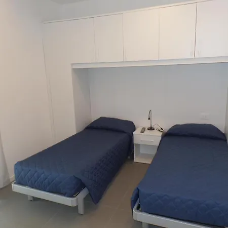 펜션 Ferienhaus Fuer 9 Personen Ca 100 Qm In Bibione, Adriakueste Italien Und Umgebung 비비오네